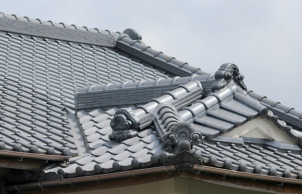 セメント瓦を使った屋根